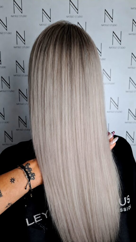 Botoks na włosy Poznań Rataje – regeneracja włosów blond w Natigo Studio